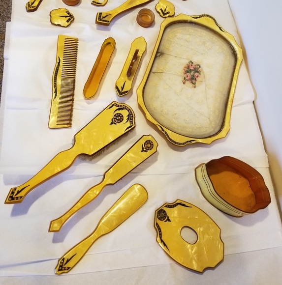 14 pc. Art Nouveau Bakelite & Celluloid Vanity Set - Picture 2 of 8